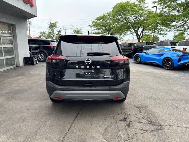 Used 2023 Nissan Rogue SV AWD/4WD image 3