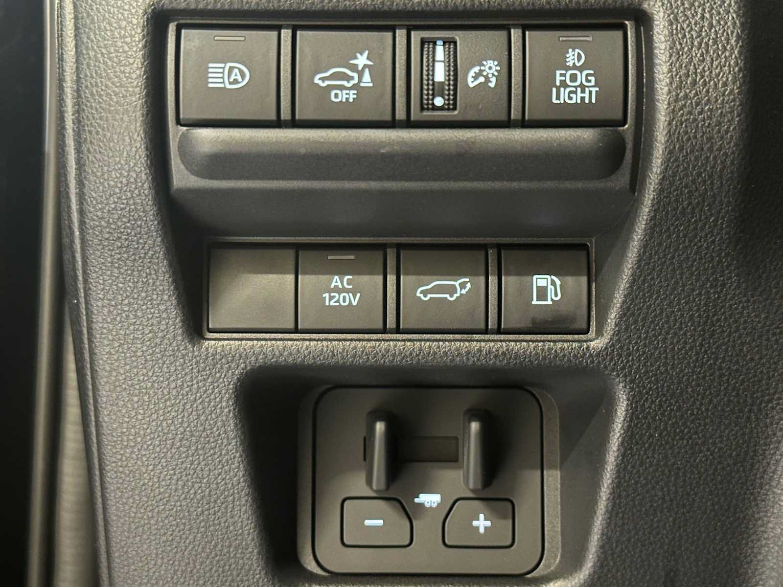 Certified 2026 Toyota Land Cruiser w/ Premium Package AWD/4WD image 19