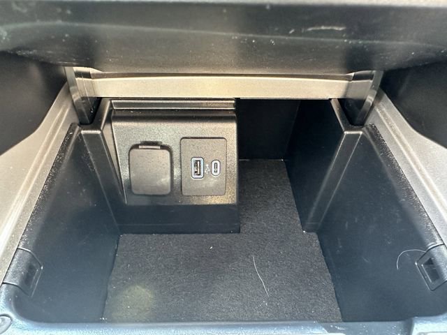 Certified 2023 Ford Explorer XLT w/ Equipment Group 202A image 24