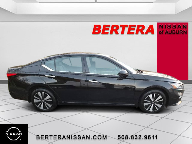 Used 2019 Nissan Altima 2.5 SV AWD/4WD image 2
