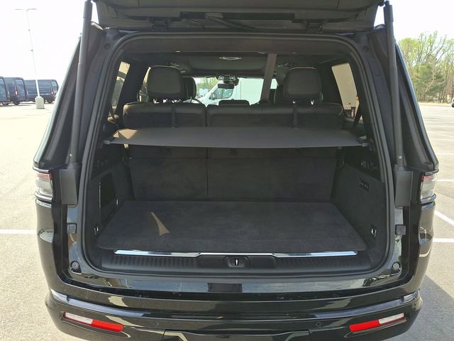 Used 2024 Jeep Grand Wagoneer Series III w/ Quick Order Packagew 28T image 29