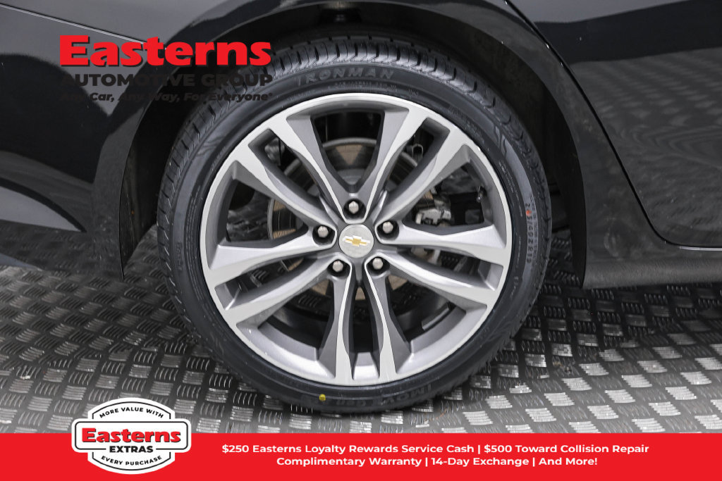 Used 2025 Chevrolet Malibu LT FWD image 31