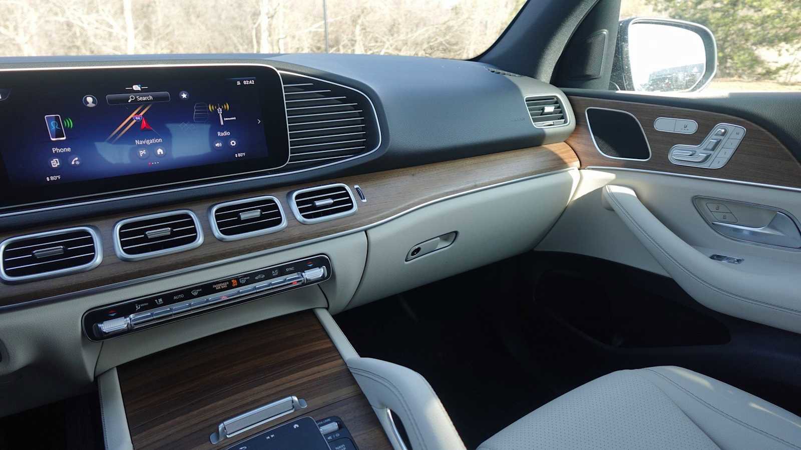 Certified 2026 Mercedes-Benz GLE 350 4MATIC image 31