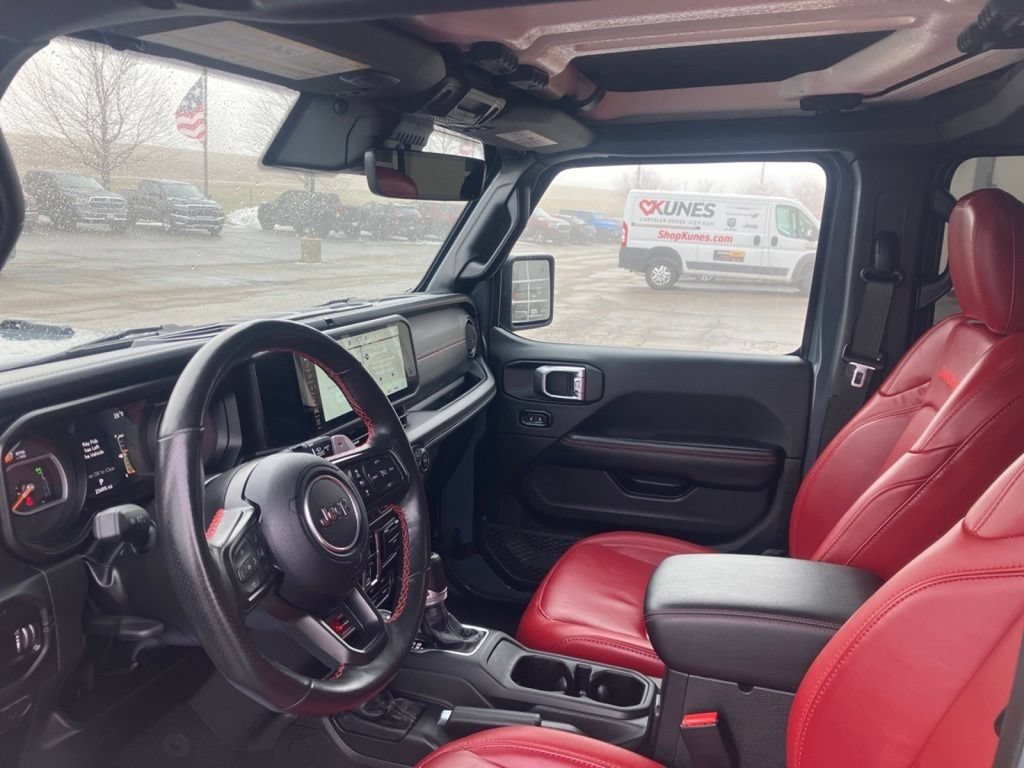 Used 2024 Jeep Wrangler Unlimited Rubicon 392 AWD/4WD image 20