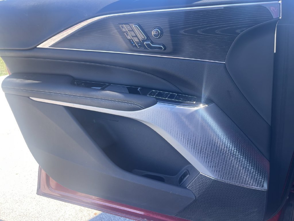 Certified 2024 Cadillac Lyriq Sport w/ LPO, Floor Liner Package AWD/4WD image 24