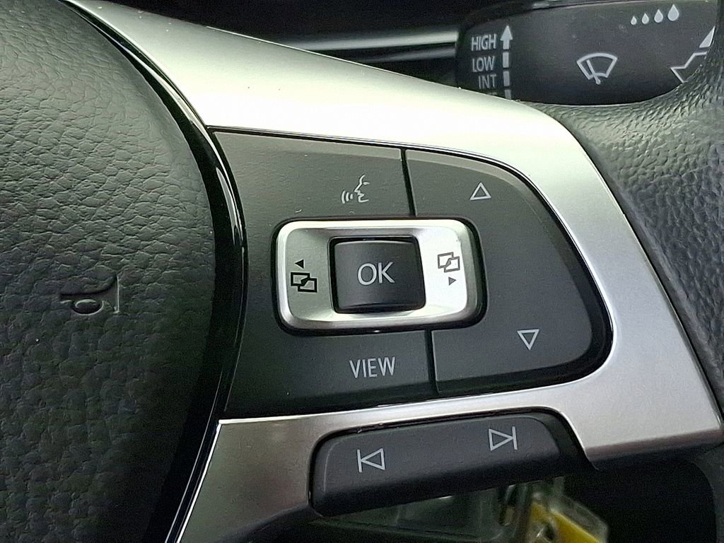 Certified 2021 Volkswagen Jetta S image 21