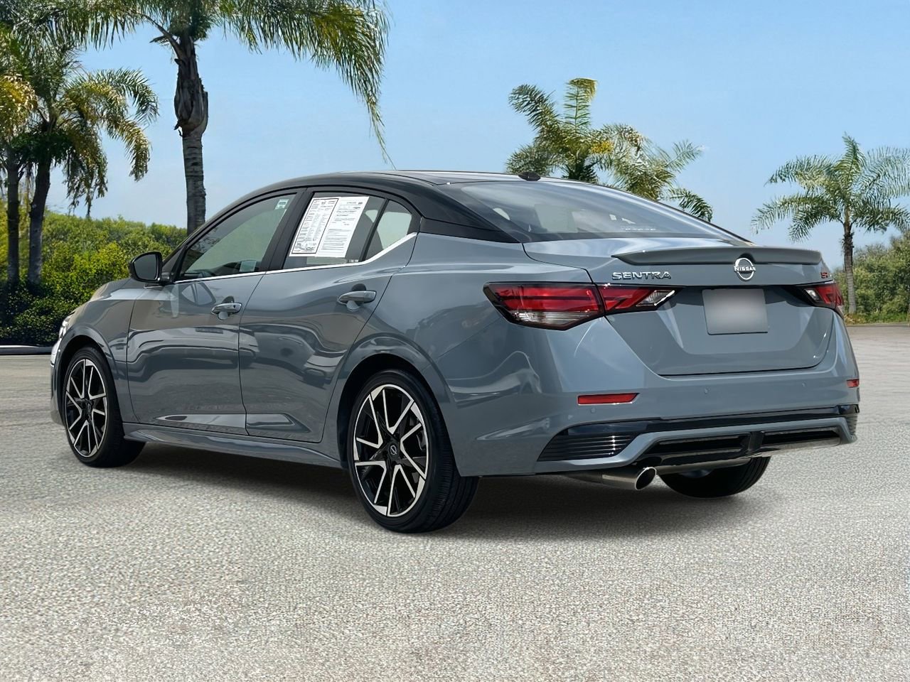 Certified 2025 Nissan Sentra SR image 3