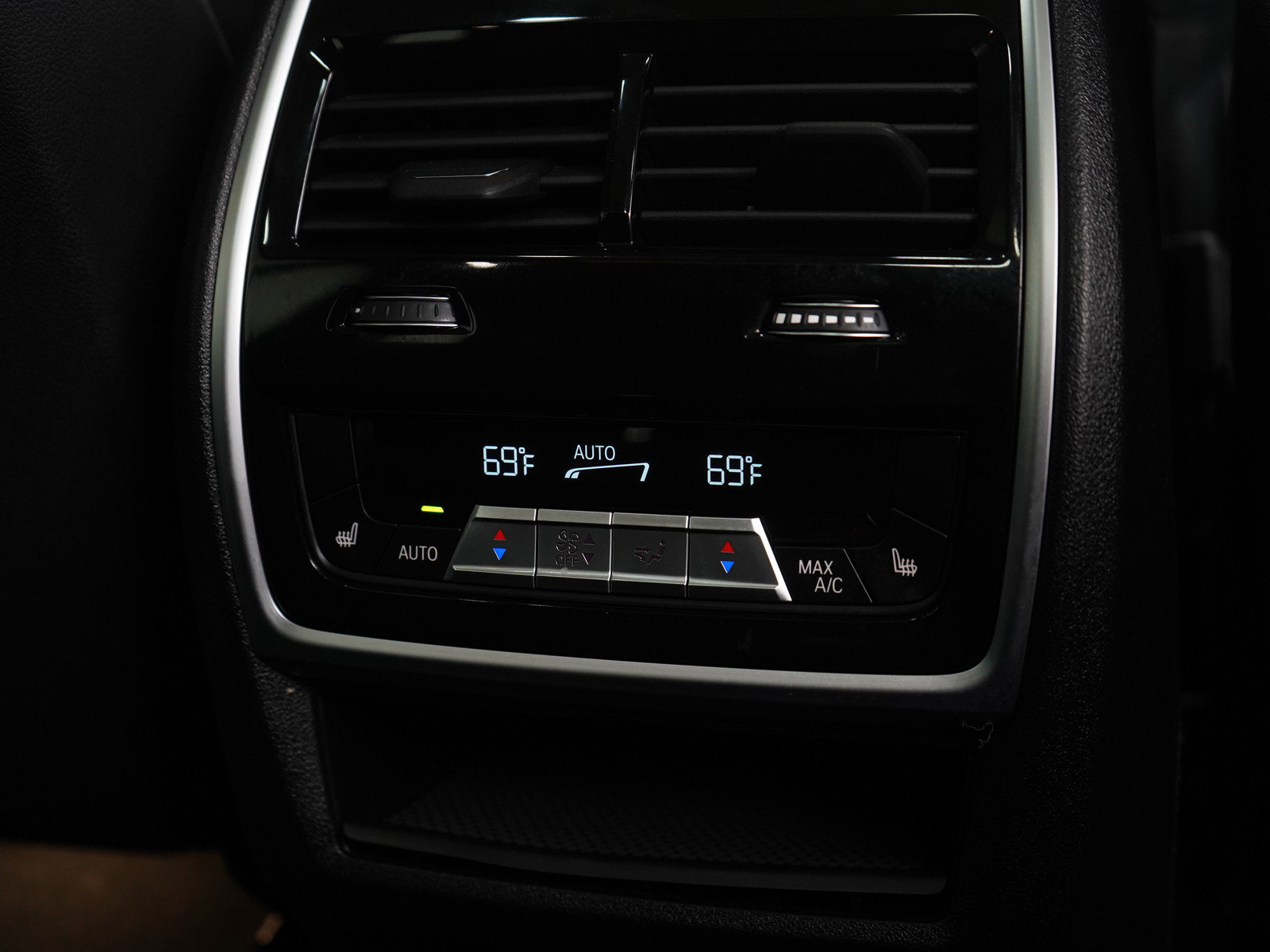 Used 2019 BMW X5 xDrive40i w/ Convenience Package image 16