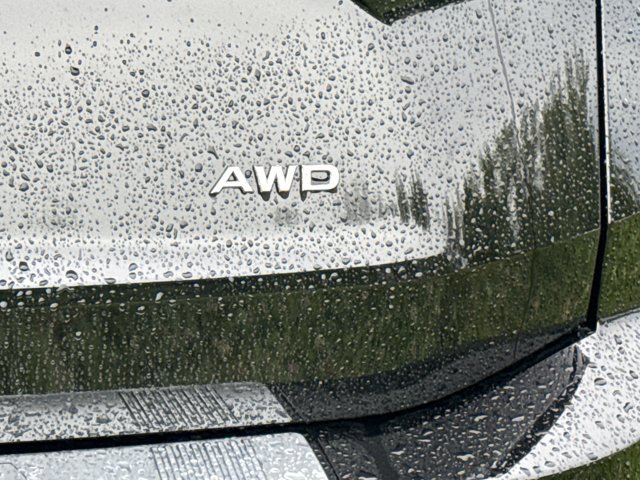 New 2026 Nissan Rogue SV w/ Cold Weather Package AWD/4WD image 9