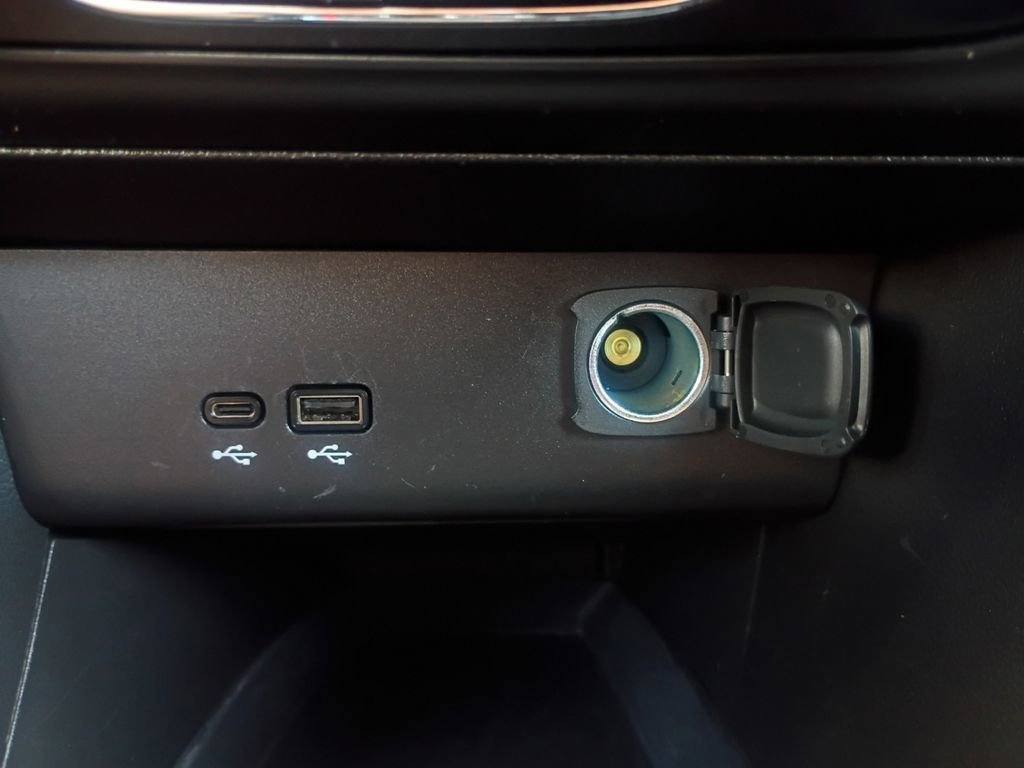 Used 2025 Buick Encore GX Preferred image 6