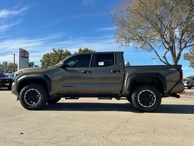 New 2026 Toyota Tacoma TRD Off-Road AWD/4WD image 2