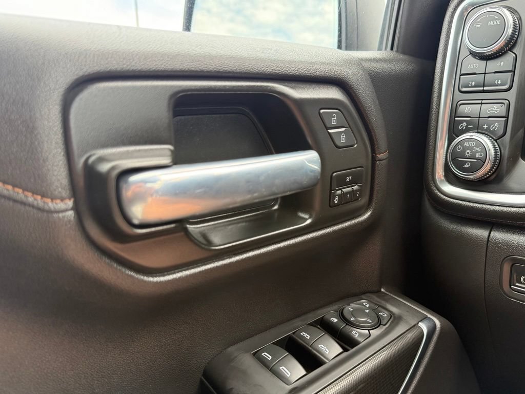 Used 2021 GMC Sierra 1500 AT4 w/ AT4 Premium Package AWD/4WD image 12