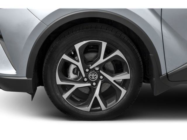 Used 2019 Toyota C-HR XLE FWD image 10