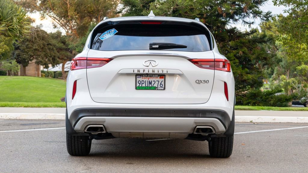 Used 2021 INFINITI QX50 Luxe w/ Cargo Package image 11