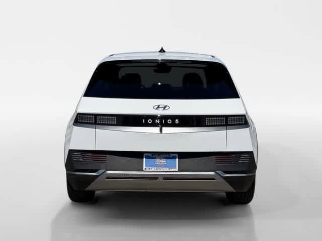 Certified 2024 Hyundai Ioniq 5 SE RWD image 4