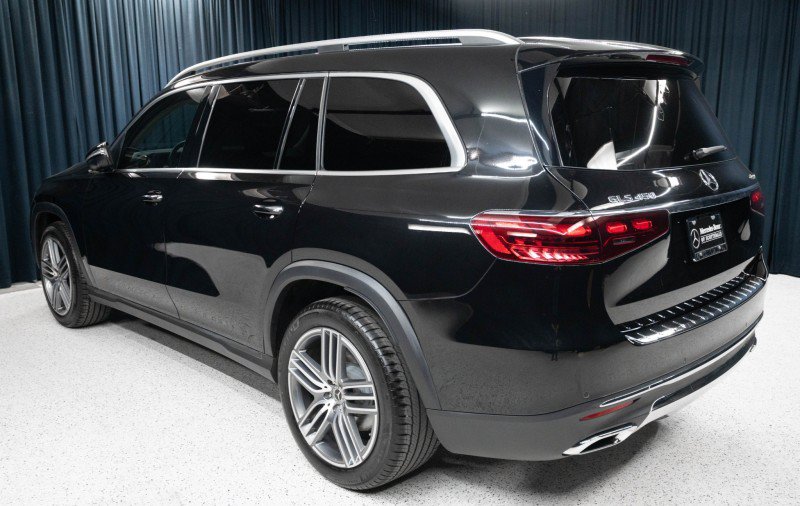 Certified 2026 Mercedes-Benz GLS 450 4MATIC image 7
