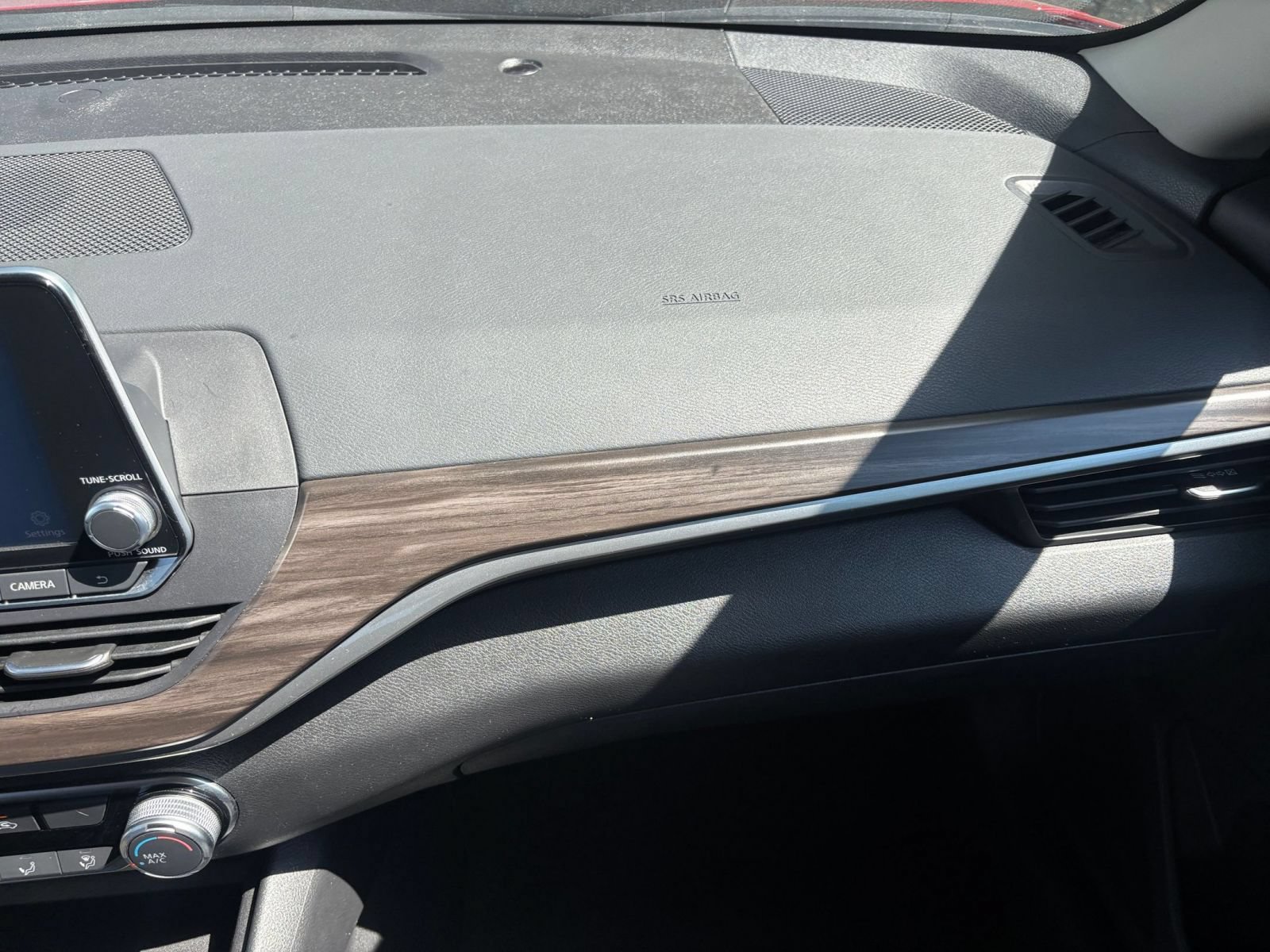 Used 2025 Nissan Altima 2.5 SV FWD image 36