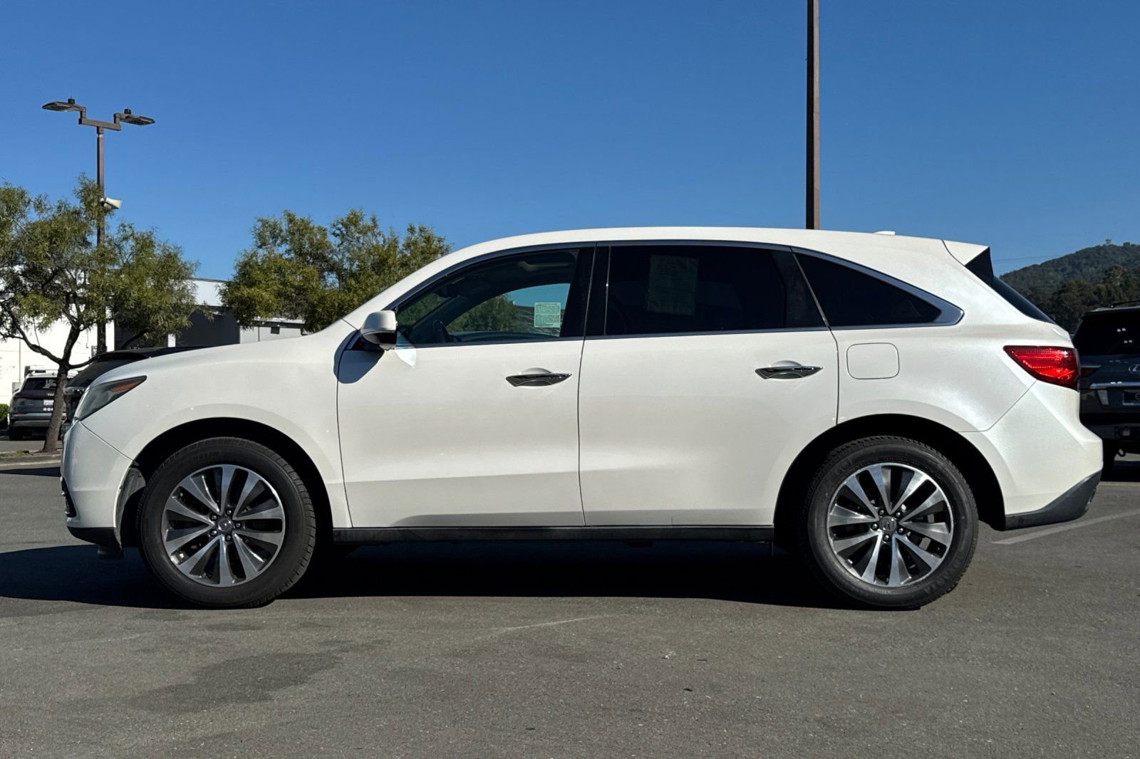 Used 2014 Acura MDX SH-AWD w/ Technology Package image 5
