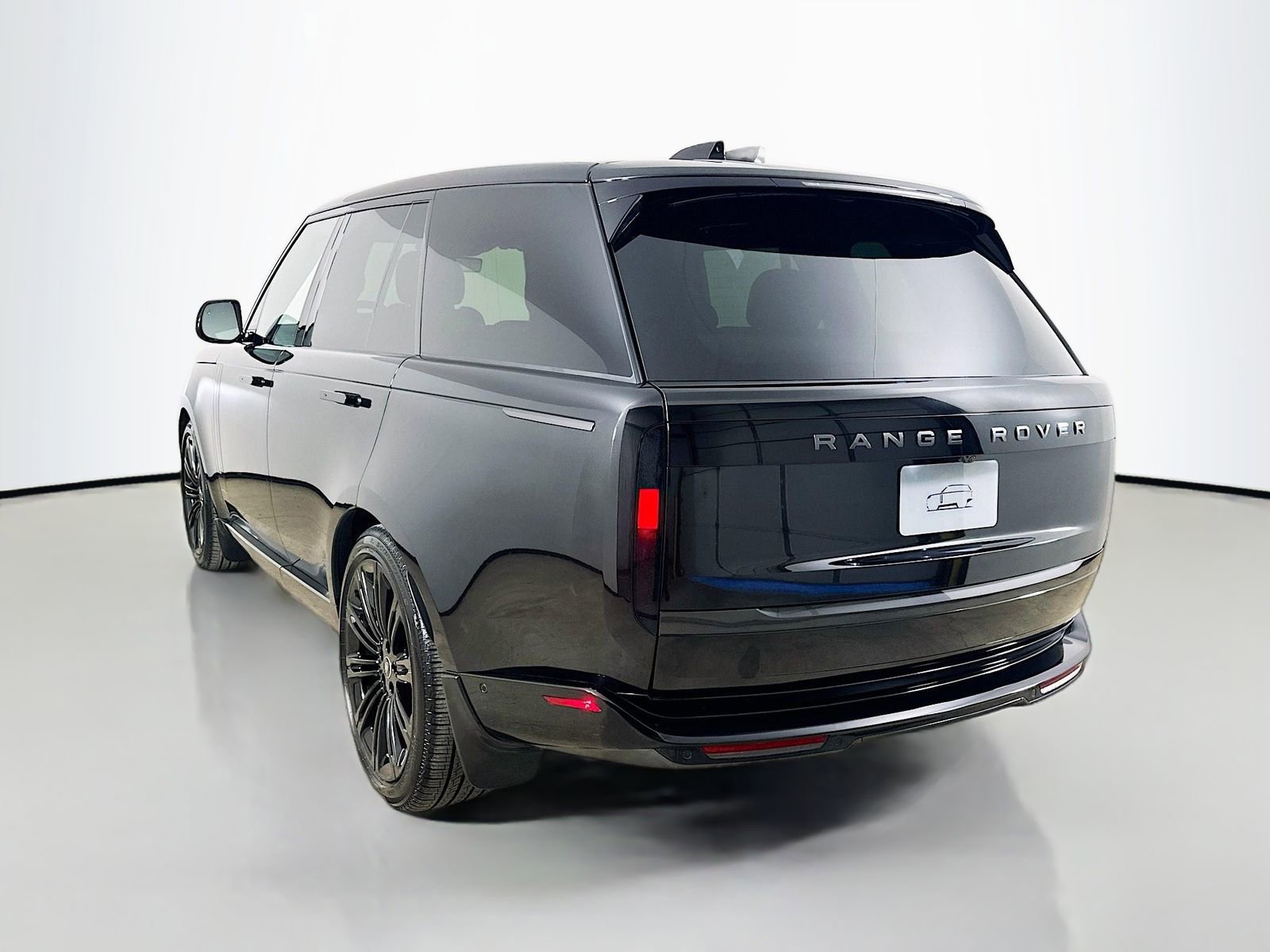 New 2025 Land Rover Range Rover SE AWD/4WD image 7