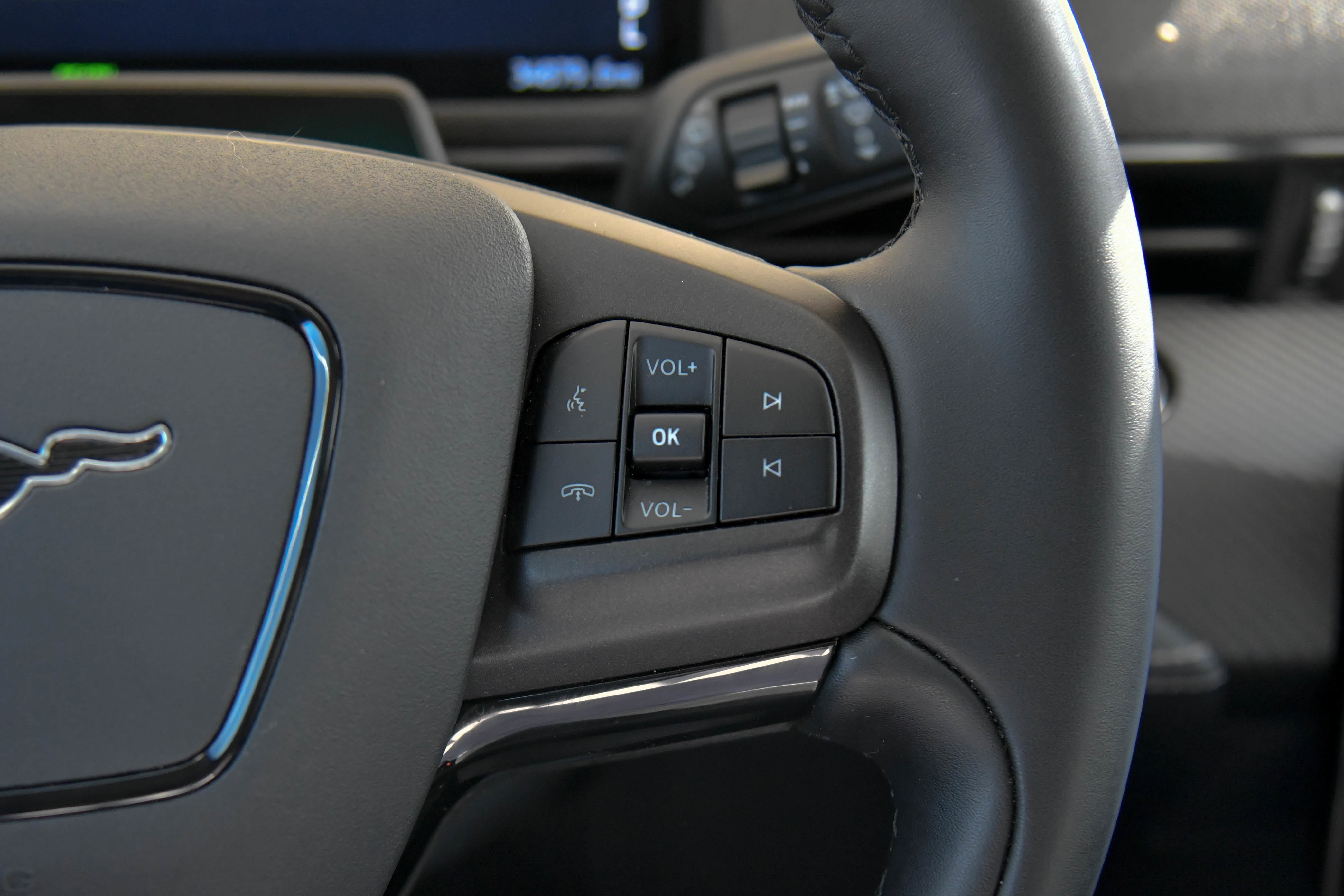 Used 2024 Ford Mustang Mach-E Select w/ Comfort Package Lite image 30