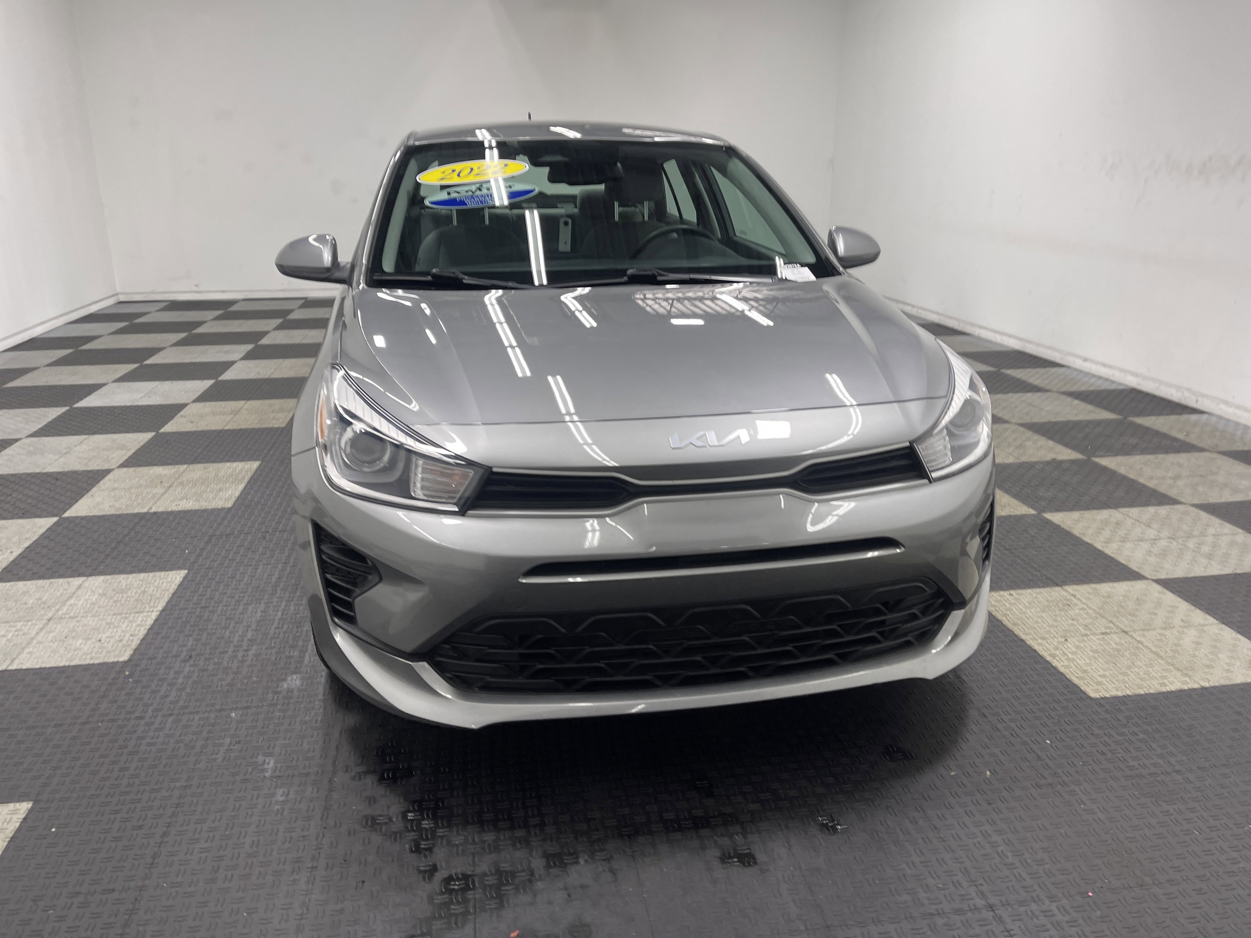 Used 2022 Kia Rio S w/ Technology Package image 7