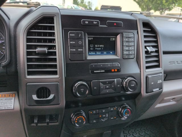 Used 2019 Ford F550 4x4 Regular Cab Super Duty image 15
