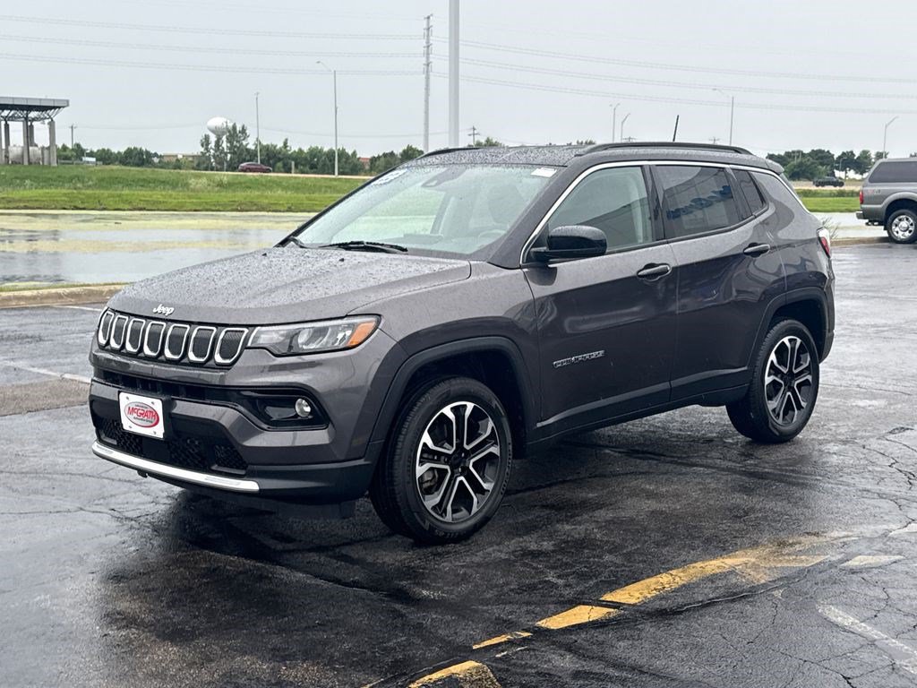 Used 2022 Jeep Compass Limited AWD/4WD image 7