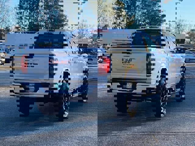 New 2026 GMC Canyon Elevation w/ Convenience Package image 3