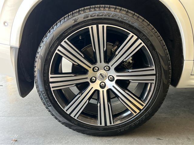 Used 2023 Volvo XC90 B6 Ultimate AWD/4WD image 13