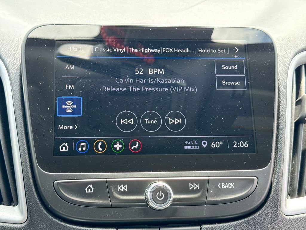 Used 2024 Chevrolet Malibu LT FWD image 16