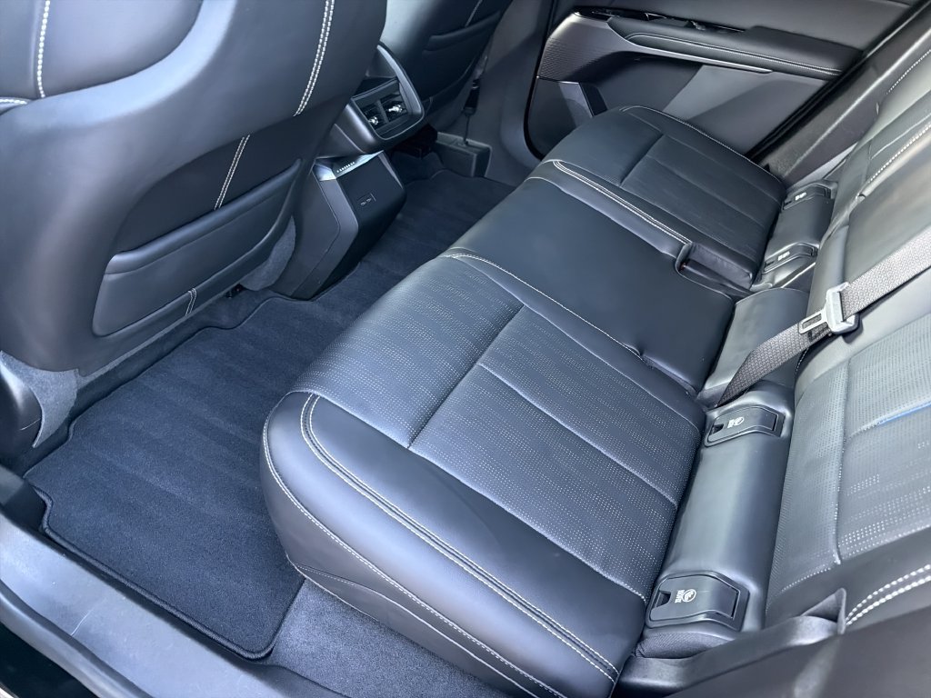 Certified 2024 Cadillac Lyriq Sport AWD/4WD image 34