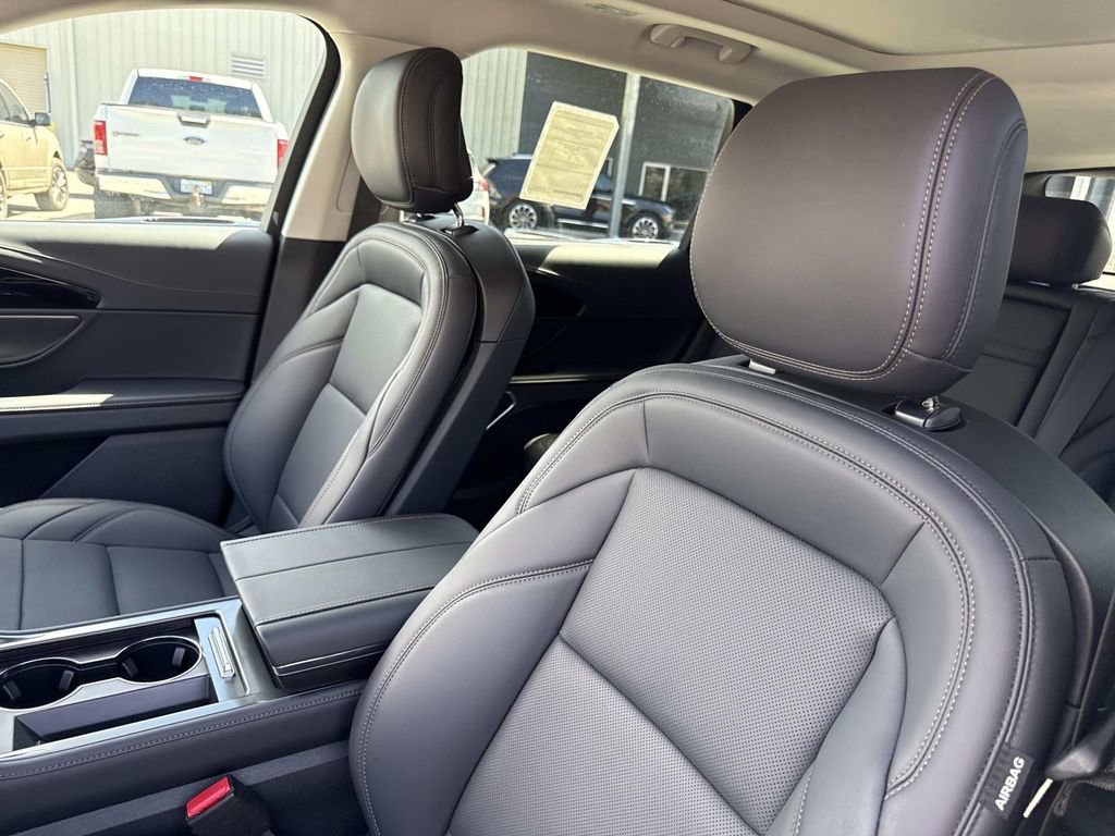 New 2026 Lincoln Nautilus Premier w/ Equipment Group 102A image 21