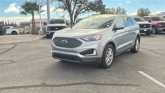 Used 2024 Ford Edge SEL image 7