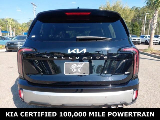 Used 2023 Kia Telluride EX w/ EX Captain's Chair Package image 6