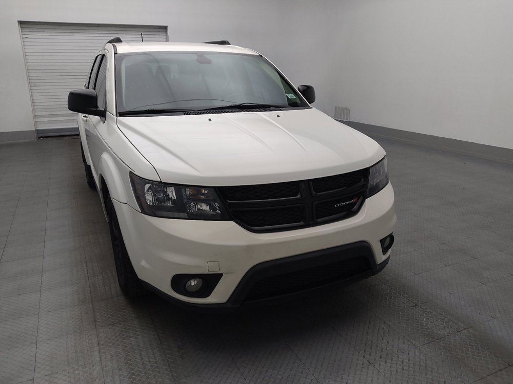 Used 2019 Dodge Journey SE w/ Connectivity Group FWD image 14