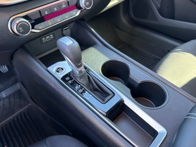 Used 2025 Nissan Altima 2.5 S FWD image 32