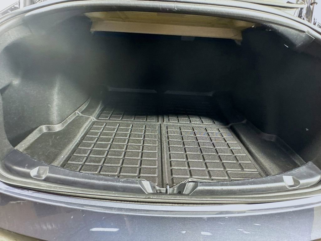 Used 2022 Tesla Model 3 Long Range AWD/4WD image 28