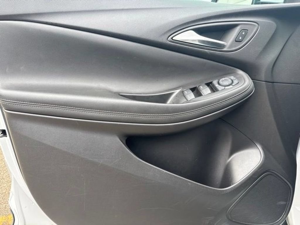 Used 2025 Buick Encore GX Preferred FWD image 35