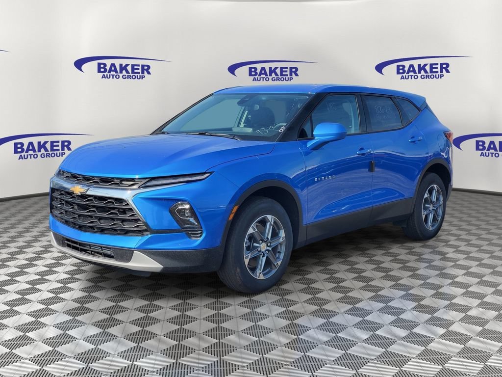 New 2026 Chevrolet Blazer LT w/ LPO, Floor Liner Package AWD/4WD image 4