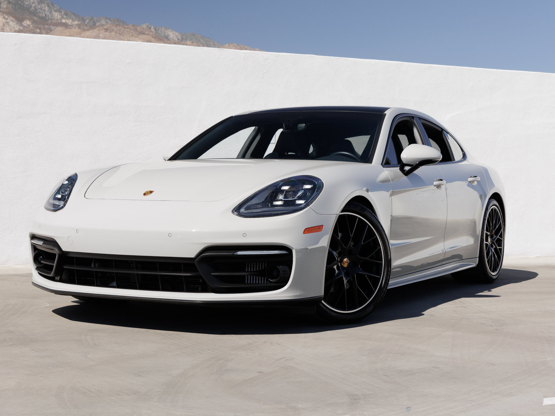 Certified 2023 Porsche Panamera Platinum Edition RWD image 1