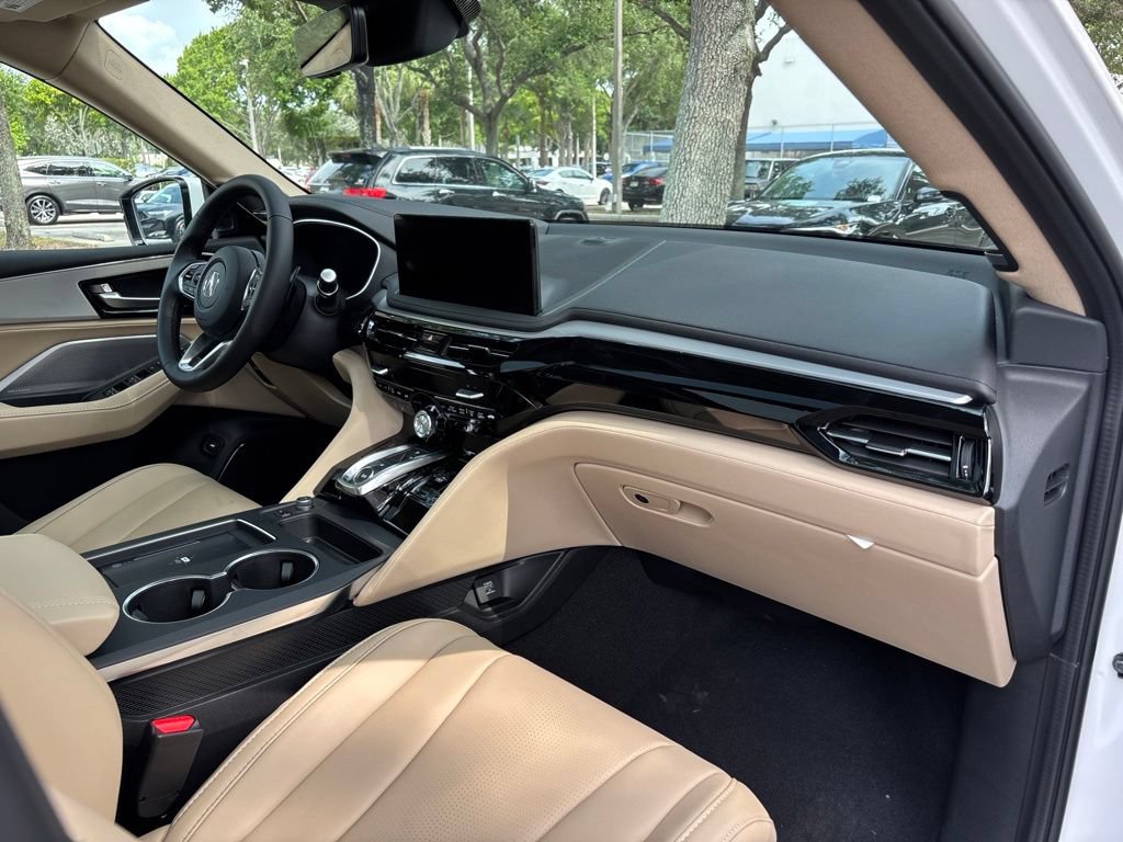 New 2026 Acura MDX w/ Technology Package FWD image 13