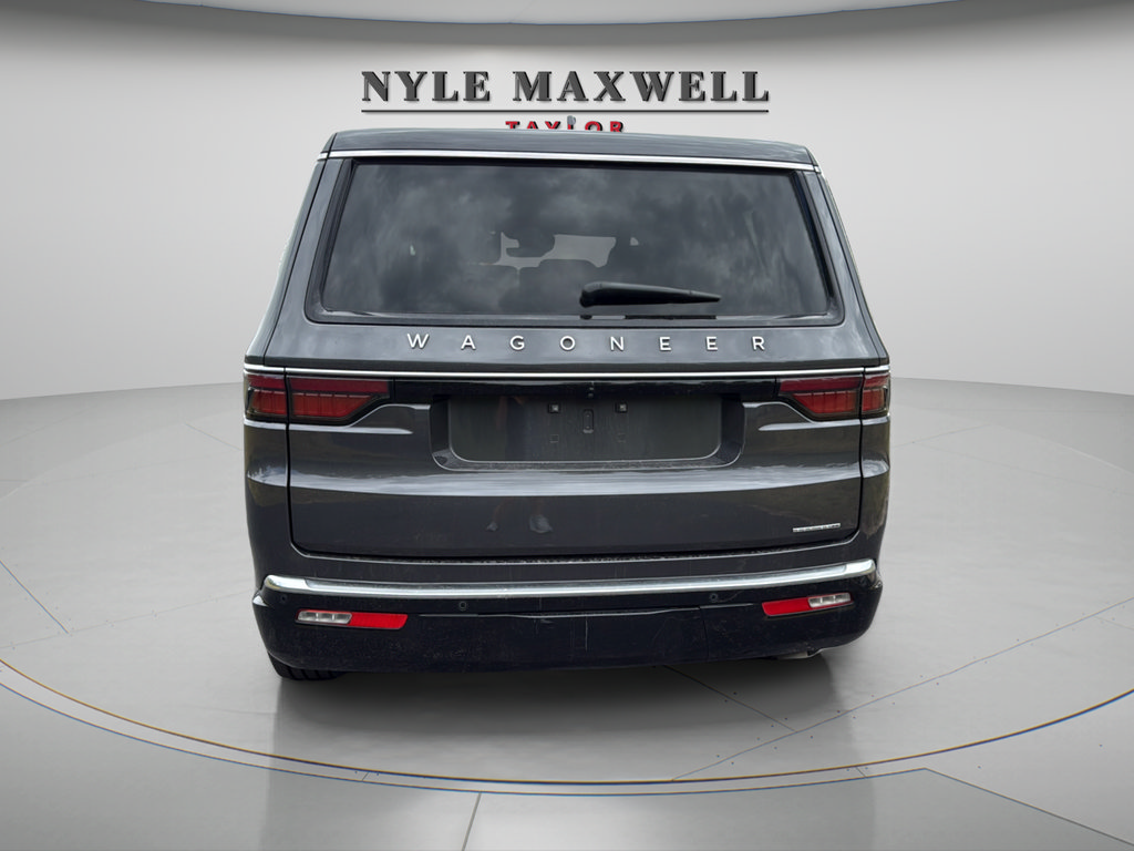 Used 2022 Jeep Wagoneer Series II w/ Premium Group I RWD image 12