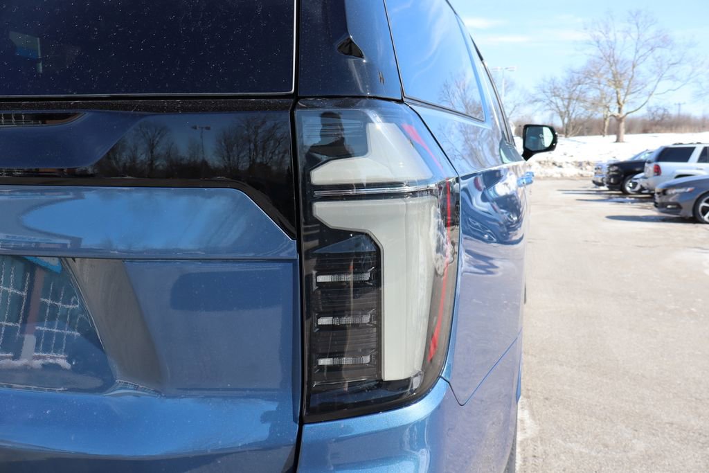 New 2026 Chevrolet Suburban High Country image 36