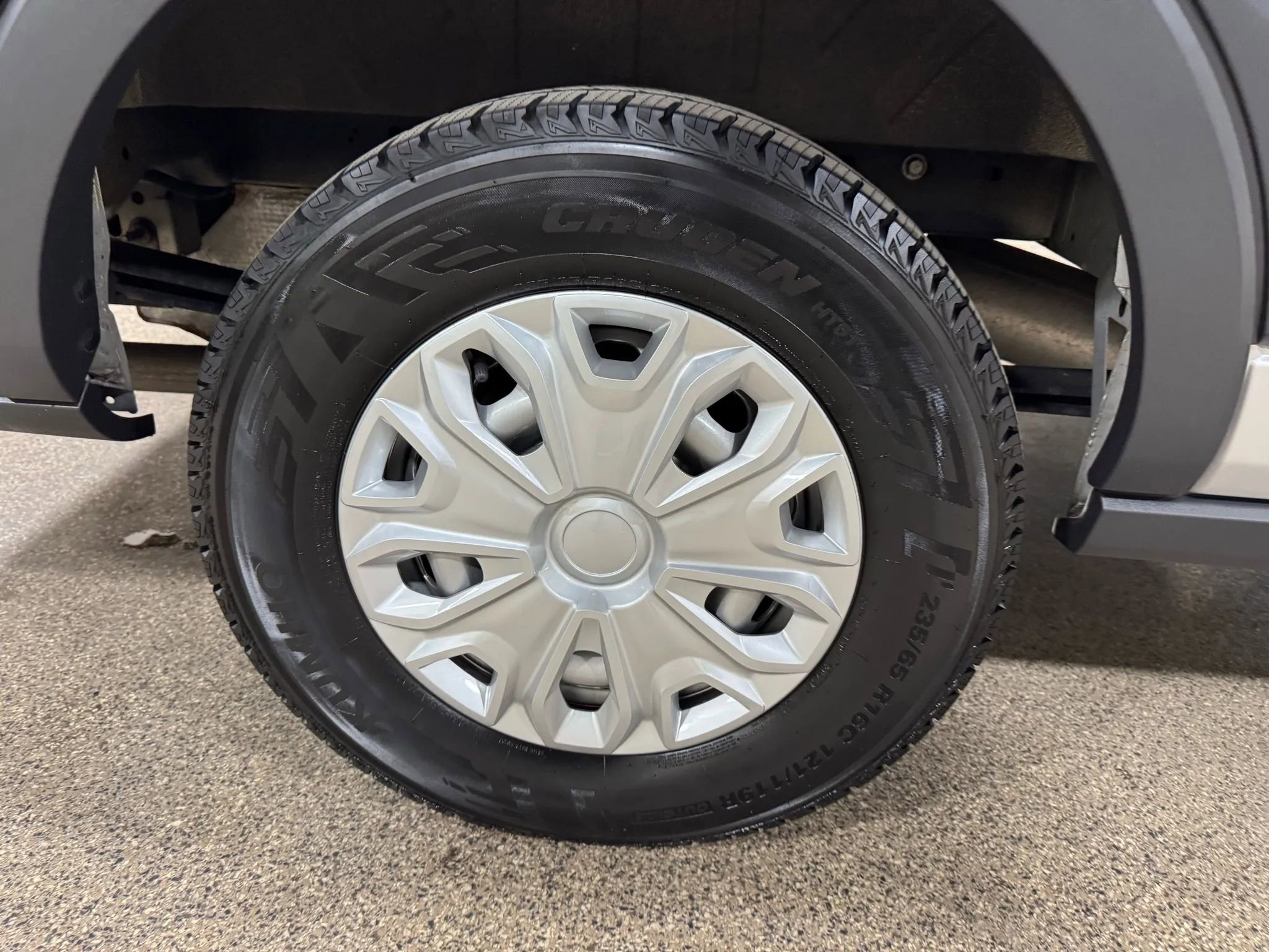 Used 2018 Ford Transit 250 148 Medium Roof image 70