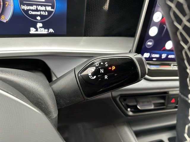 Certified 2025 Volkswagen Tiguan SE image 20