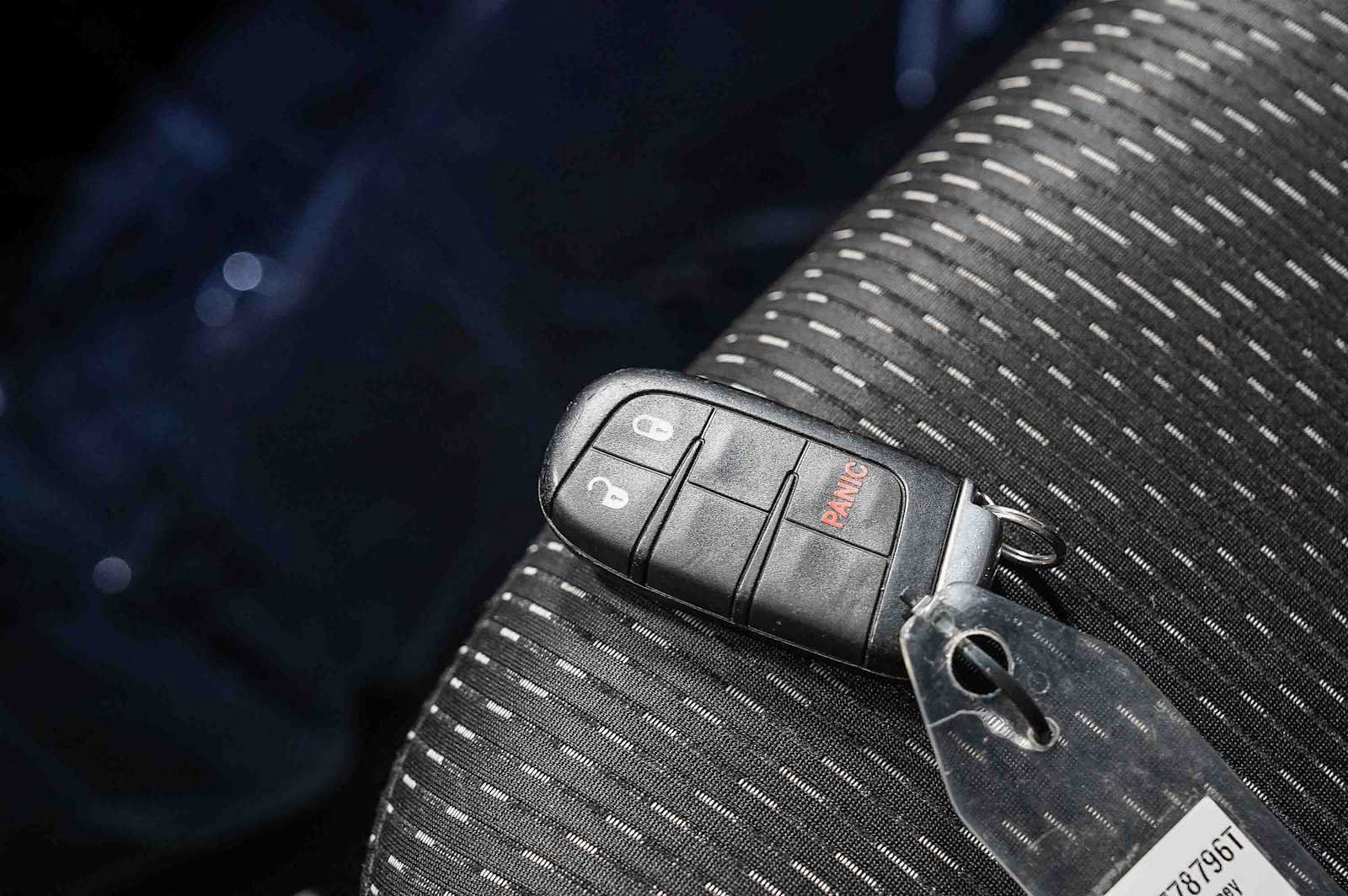 Used 2019 Dodge Journey SE w/ Premium Group FWD image 30