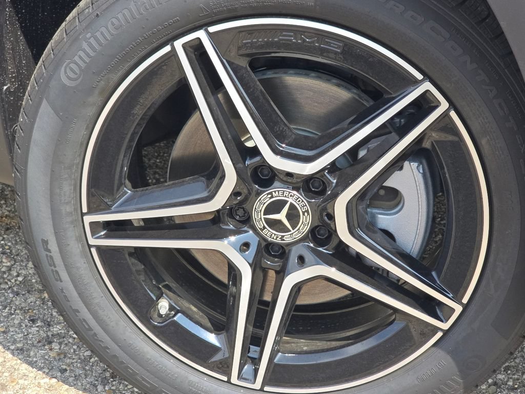 New 2026 Mercedes-Benz GLB 250 4MATIC image 10