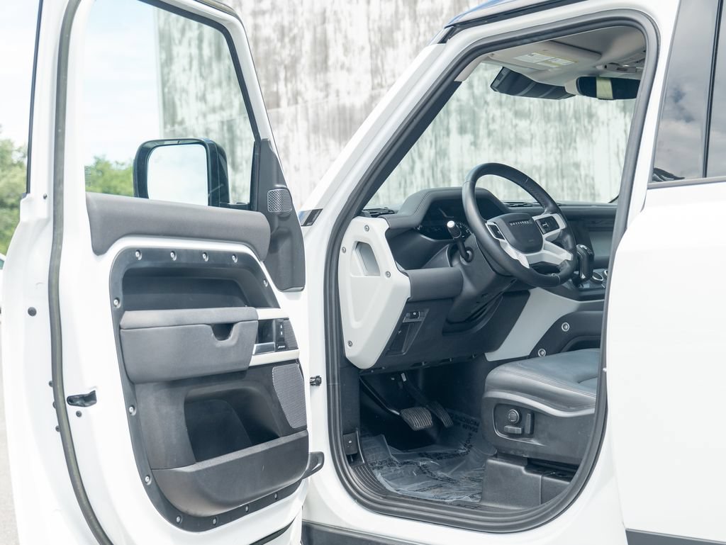 Certified 2023 Land Rover Defender 110 S AWD/4WD image 11