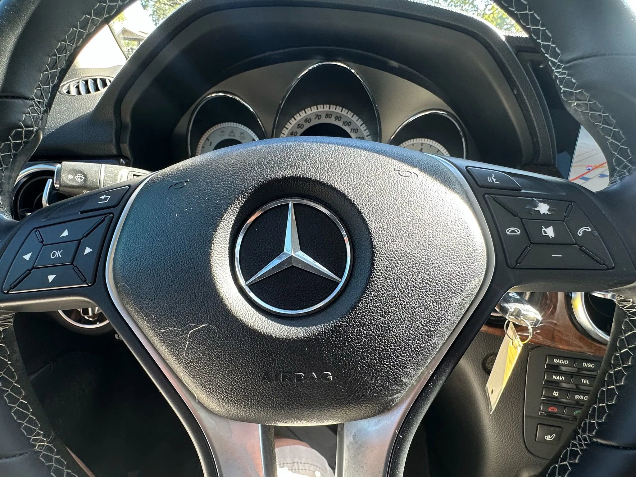 Used 2013 Mercedes-Benz GLK 350 2WD image 34