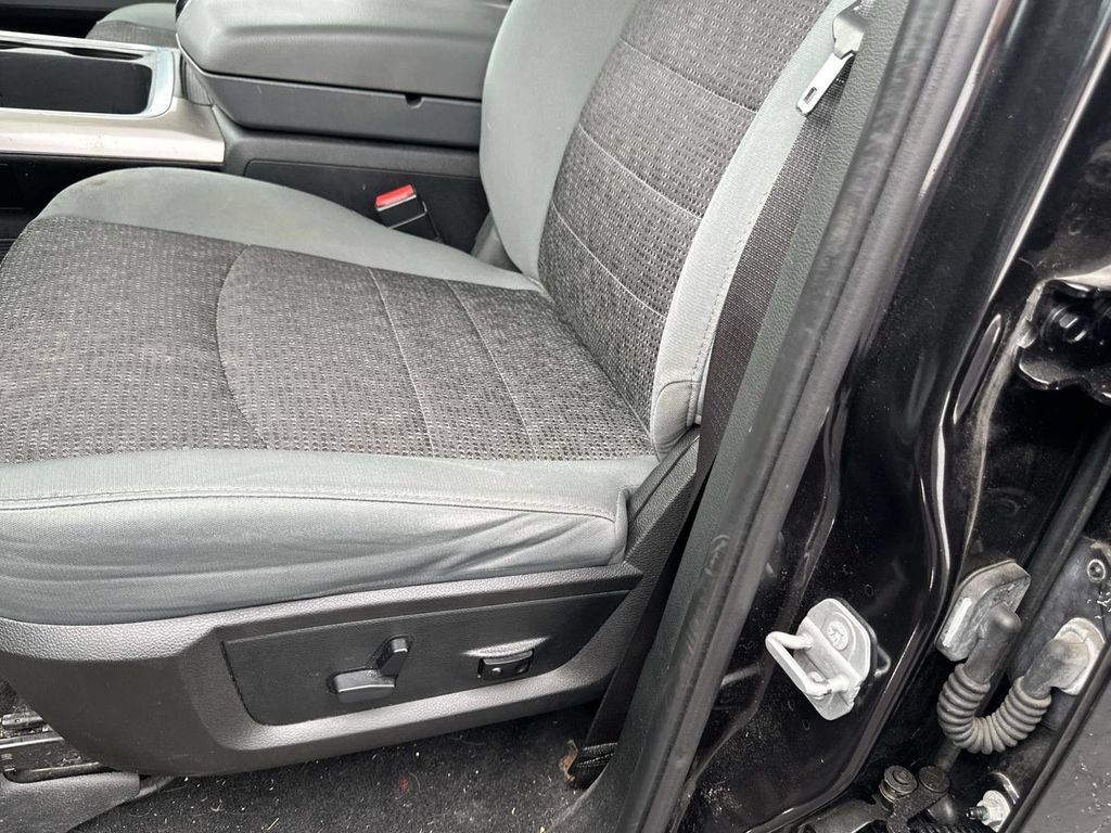 Used 2016 RAM 1500 Outdoorsman AWD/4WD image 21